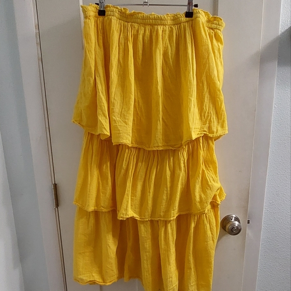 Kate Hudson summer dress - Picture 2 of 4